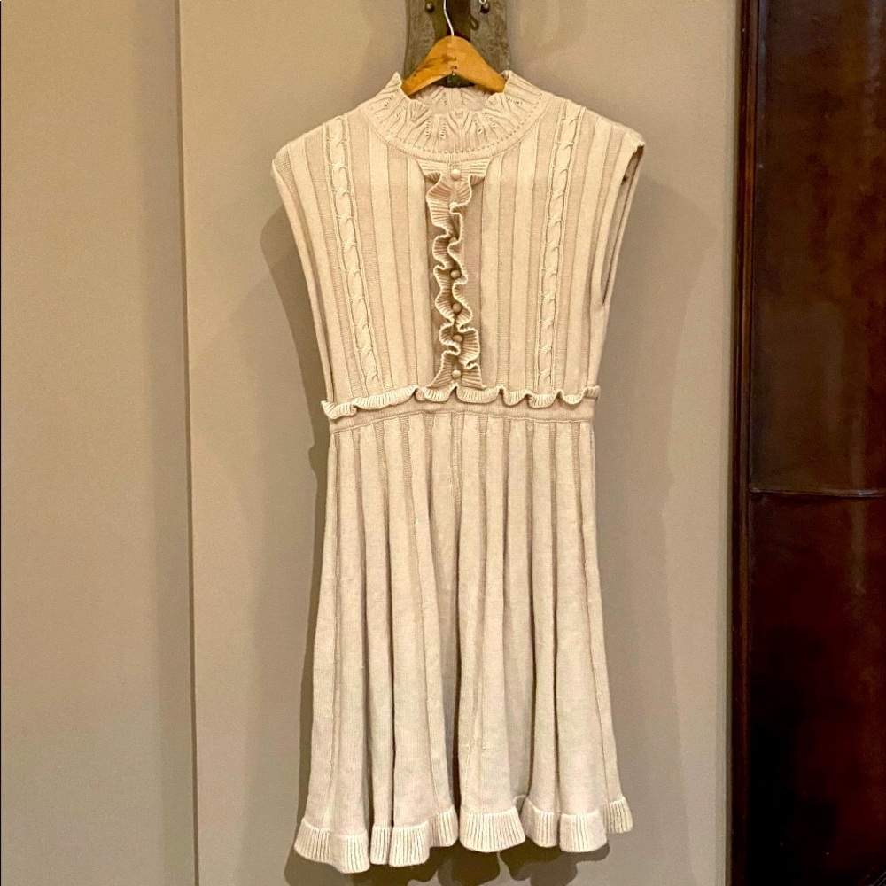 Jessica Simpson Dress Size Medium